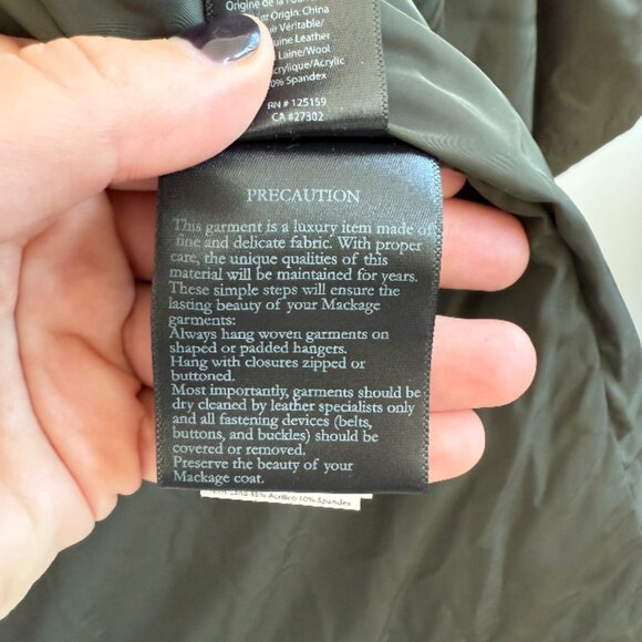 Mackage x Barney's New York Kay Down Coat Large - Picture 13 of 13